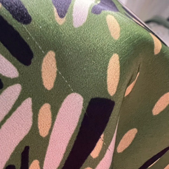 THML Green Leaf Print Blouse - Picture 10 of 11
